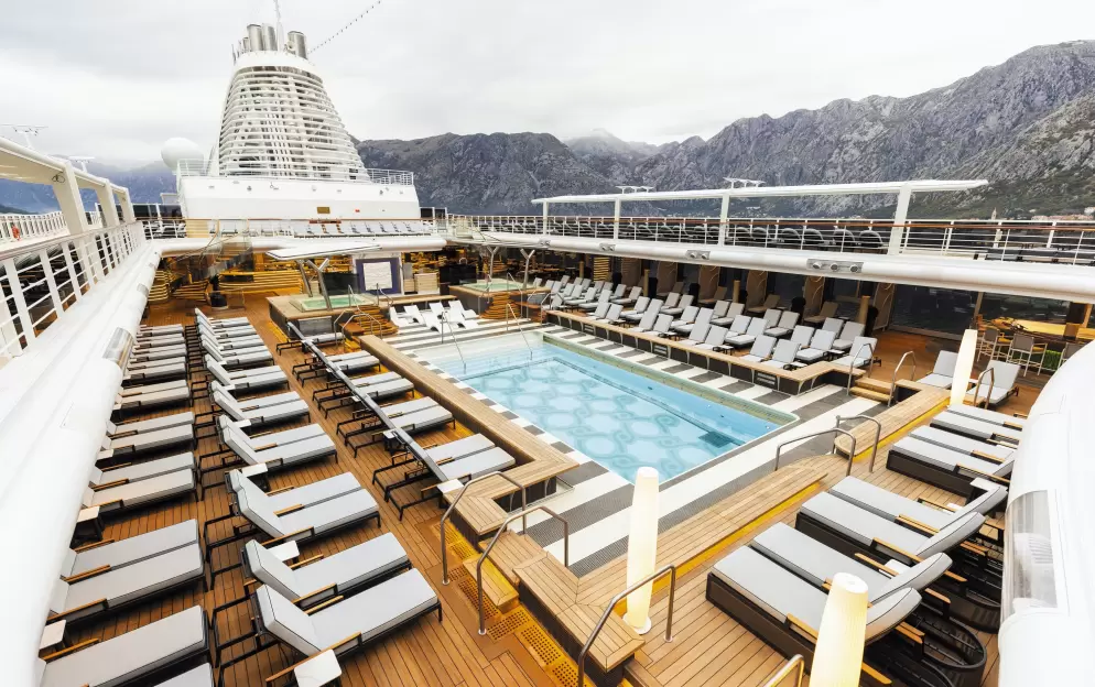 RSSC, Seven Seas Grandeur, Pool Deck 4.jpg